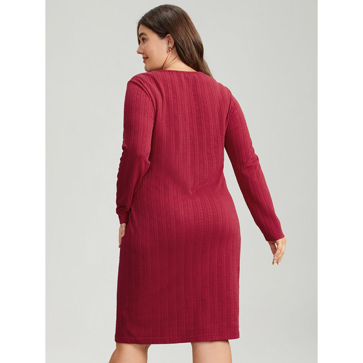 Plus Size Solid Textured Metal Detail Dress Scarlet Women Office Texture Round Neck Long Sleeve Curvy Midi Dress BloomChic 10/M Product Image