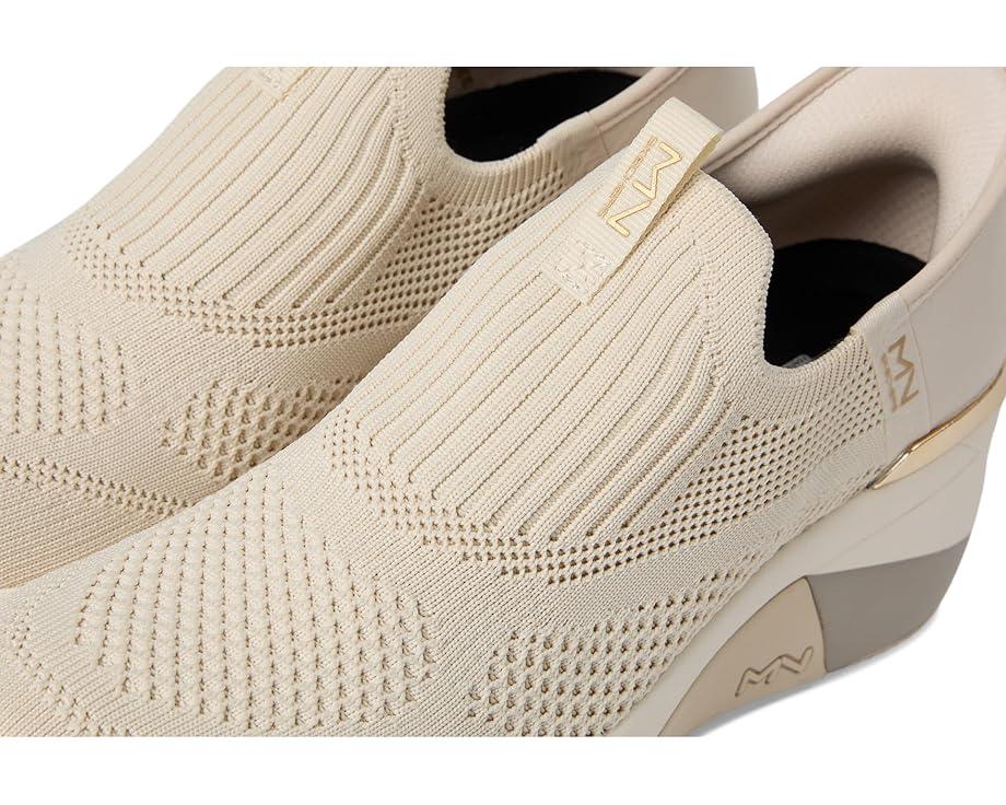 A-Wedge - Crecent Hands Free Slip-In Product Image