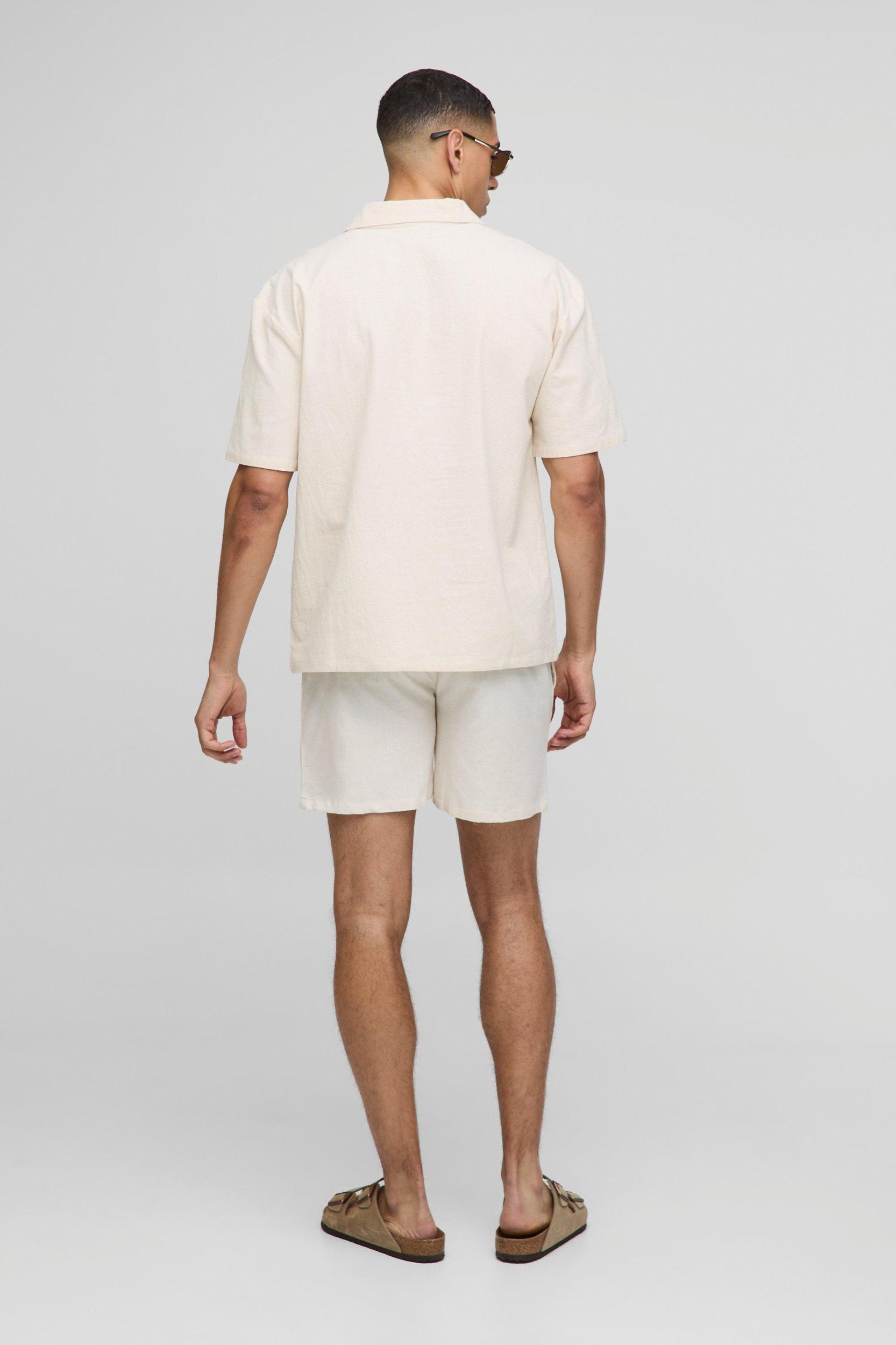 Oversized Short Sleeve V-Neck Crinkle Shirt | boohooMAN USA Product Image