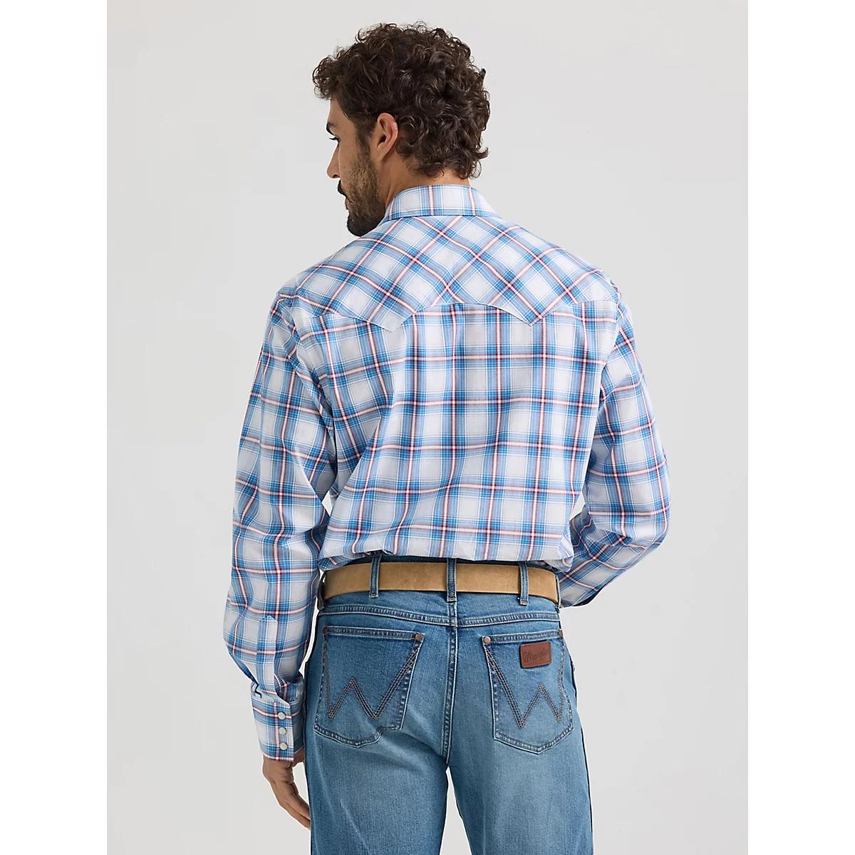 Men's Wrangler Retro® Long Sleeve Sawtooth Snap Pocket Western Shirt in Cherry Product Image