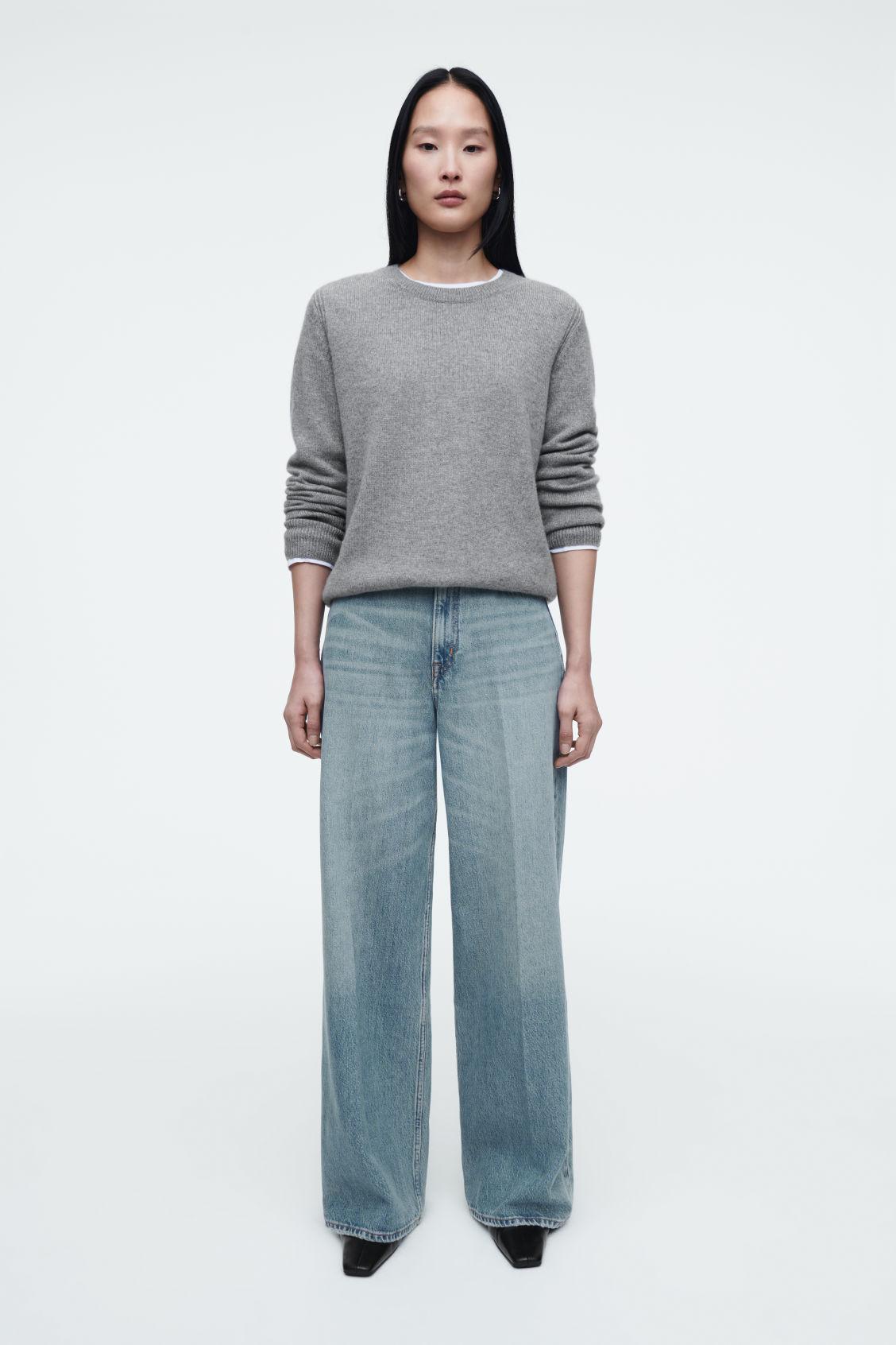 PURE CASHMERE SWEATER Product Image