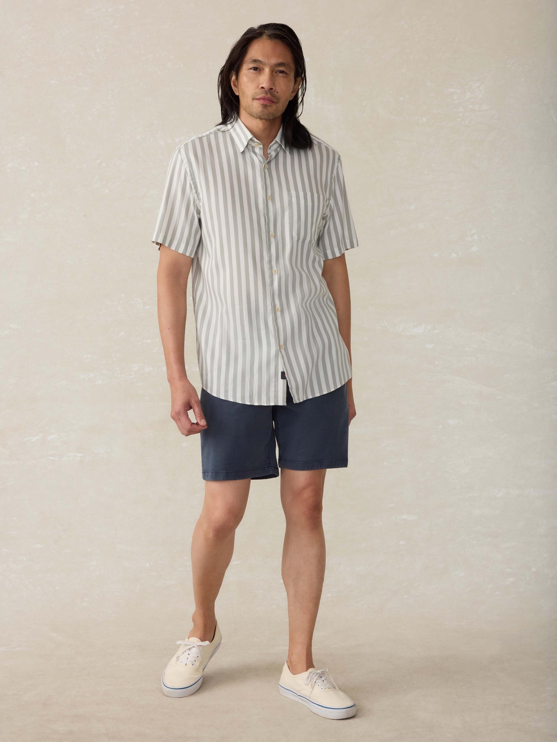 Short-Sleeve Movement™ Monterey Shirt - Clover Valley Stripe Male Product Image
