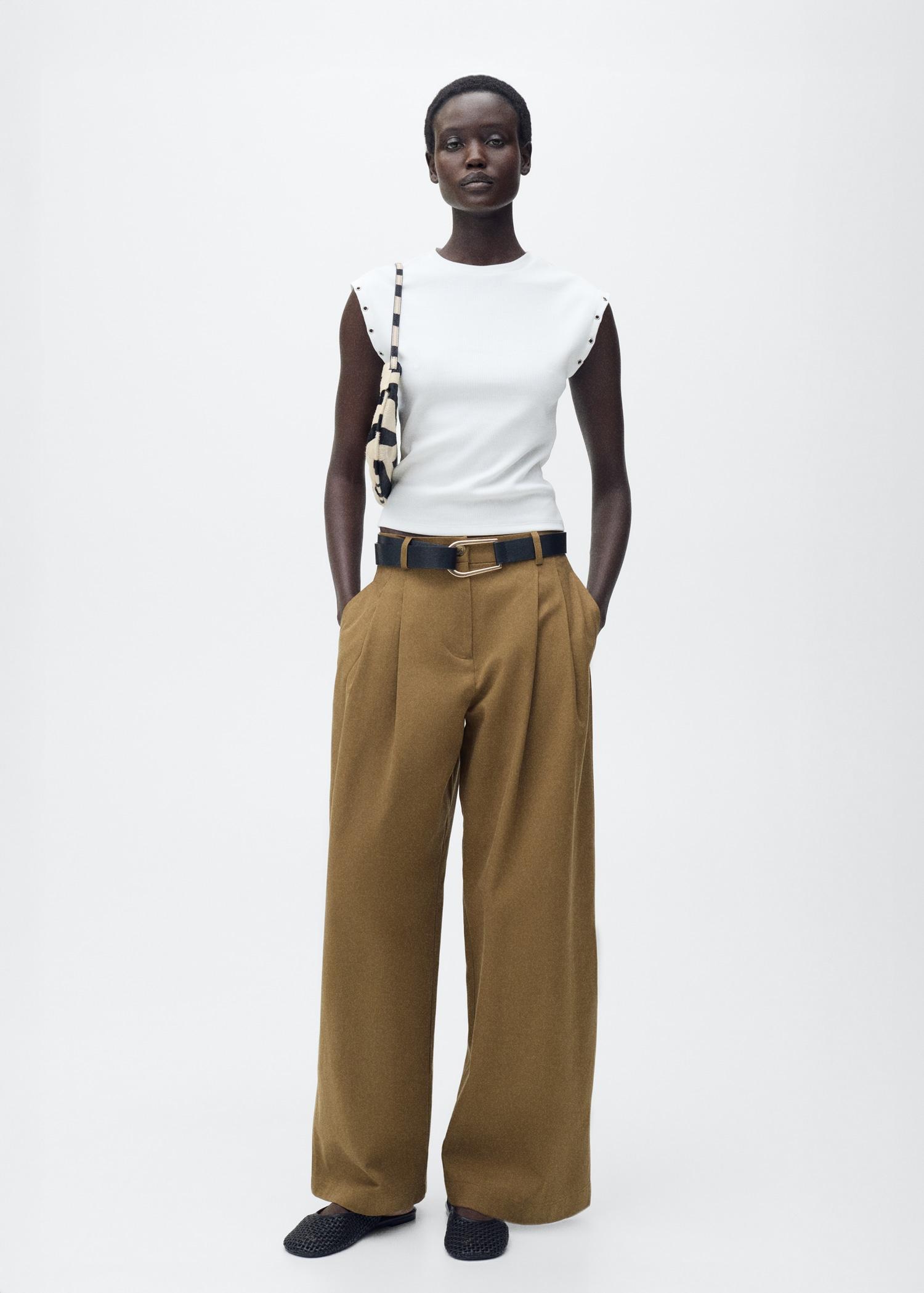 Ribbed t-shirt with die-cut trim - Women | MANGO USA Product Image