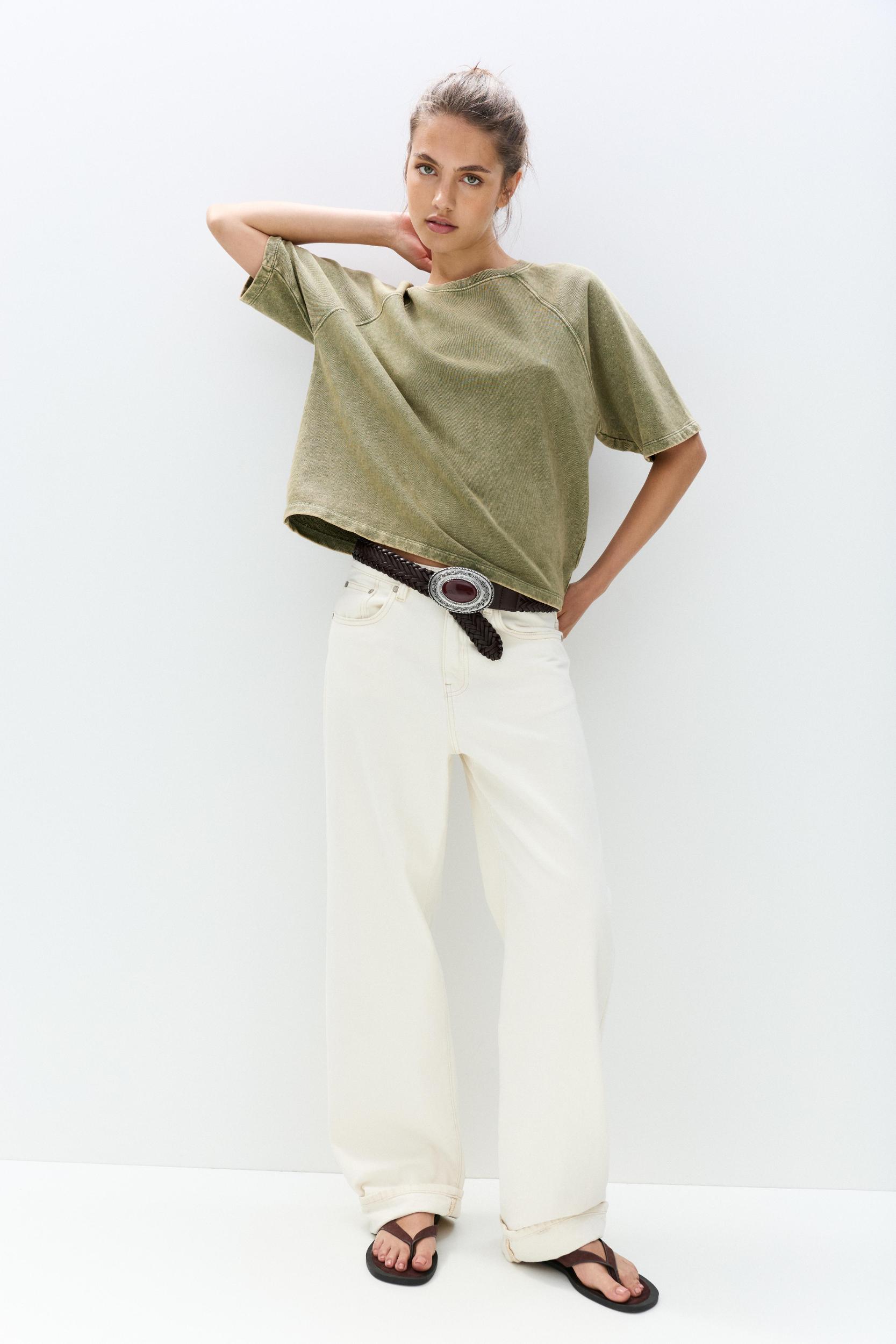 Straight-leg baggy jeans with turn-up hems Product Image