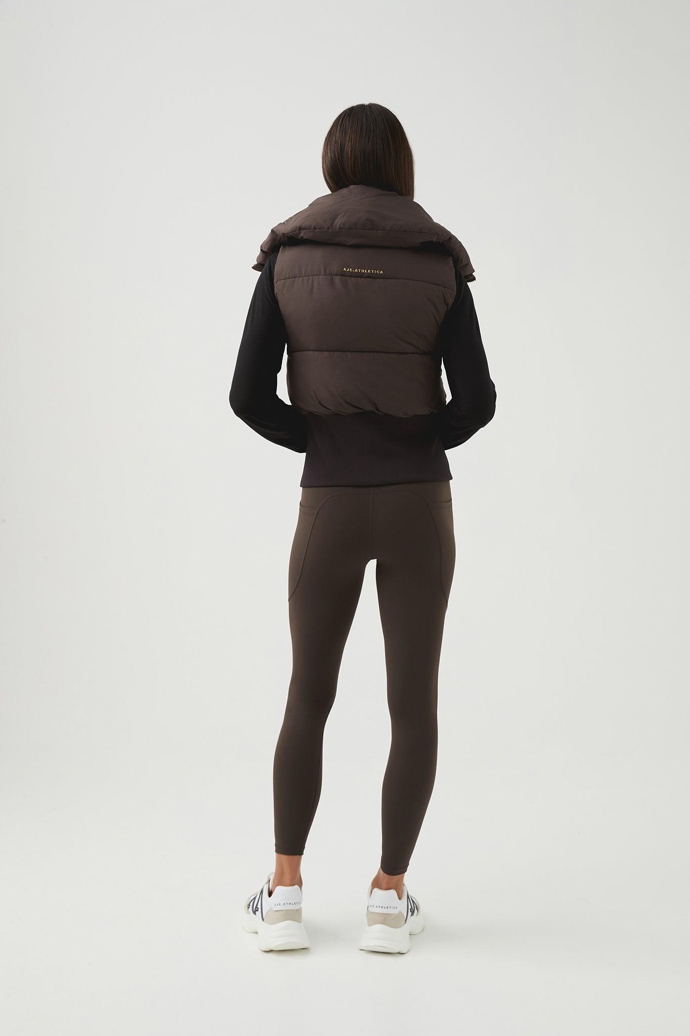 Wide Rib Puffer Vest 793 Product Image
