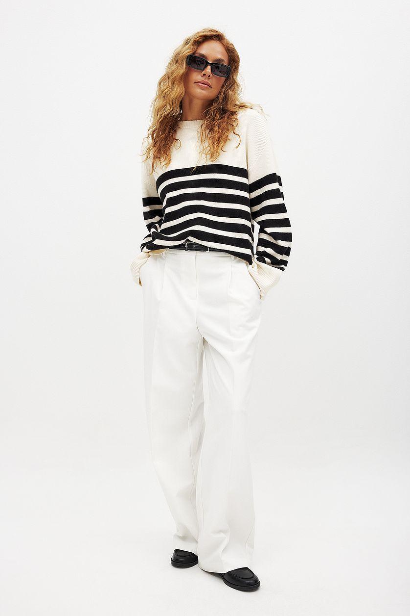 Round Neck Striped Knitted Sweater Product Image