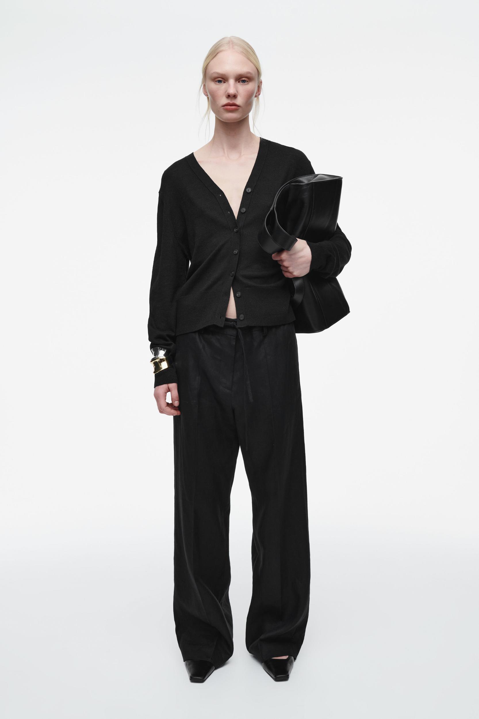 MERINO WOOL-LINEN BLEND V-NECK CARDIGAN Product Image