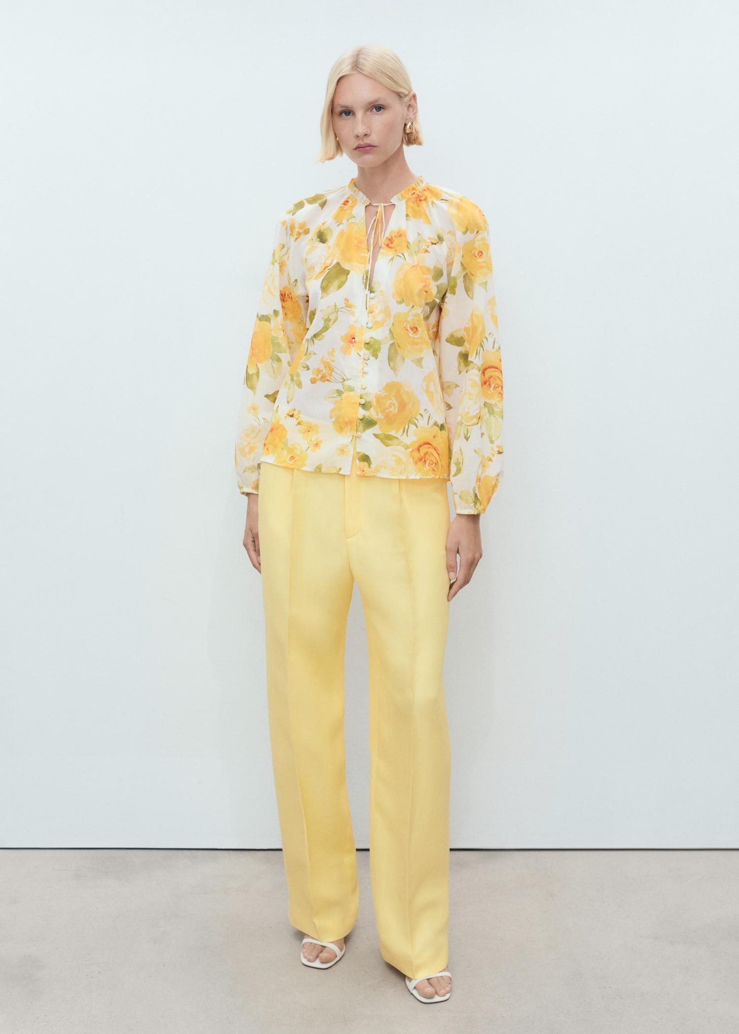 Floral cotton blouse - Women | MANGO USA Product Image