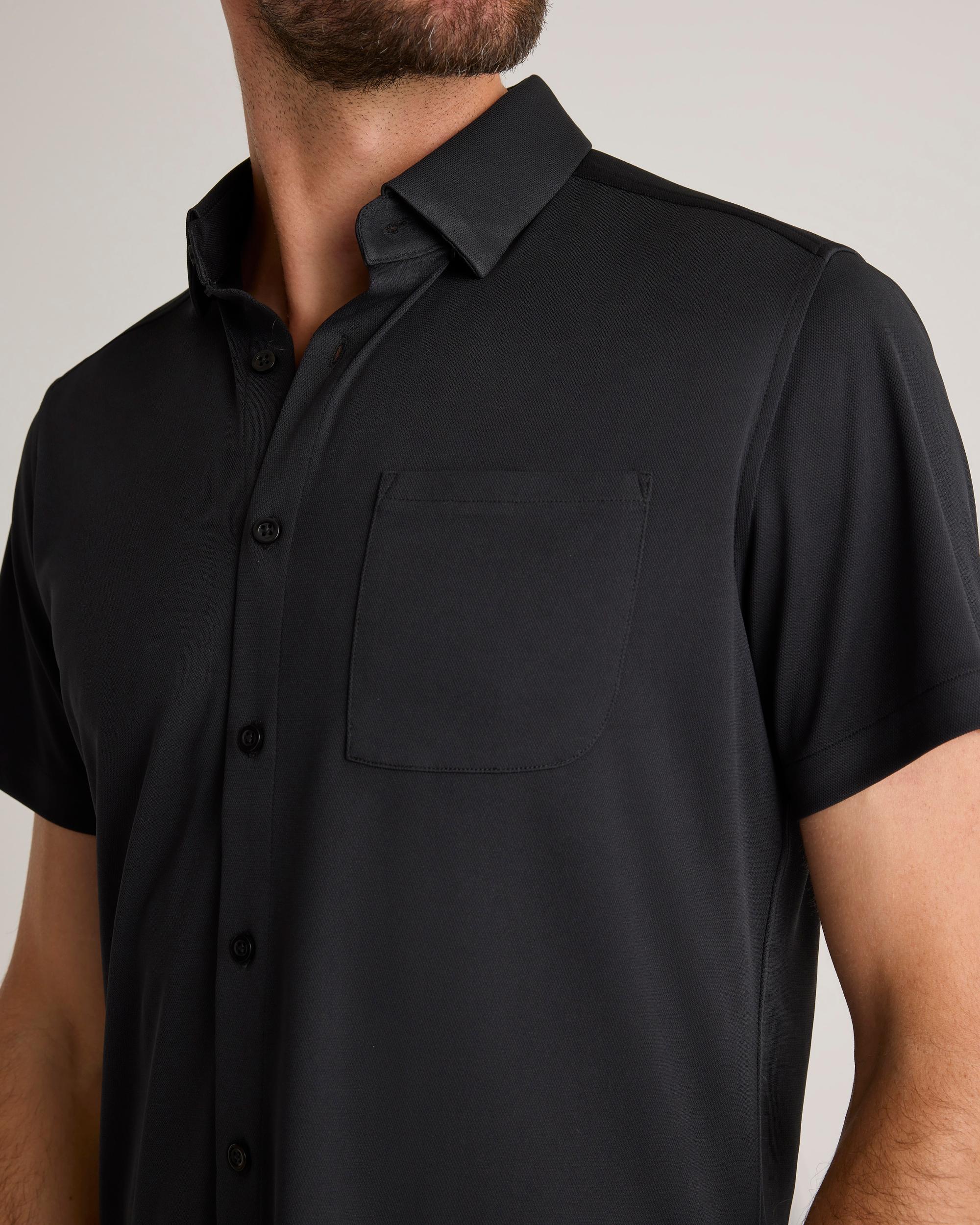 Quince | Men's Commuter Stretch Pique Short Sleeve Button Down 100% Polyester Product Image
