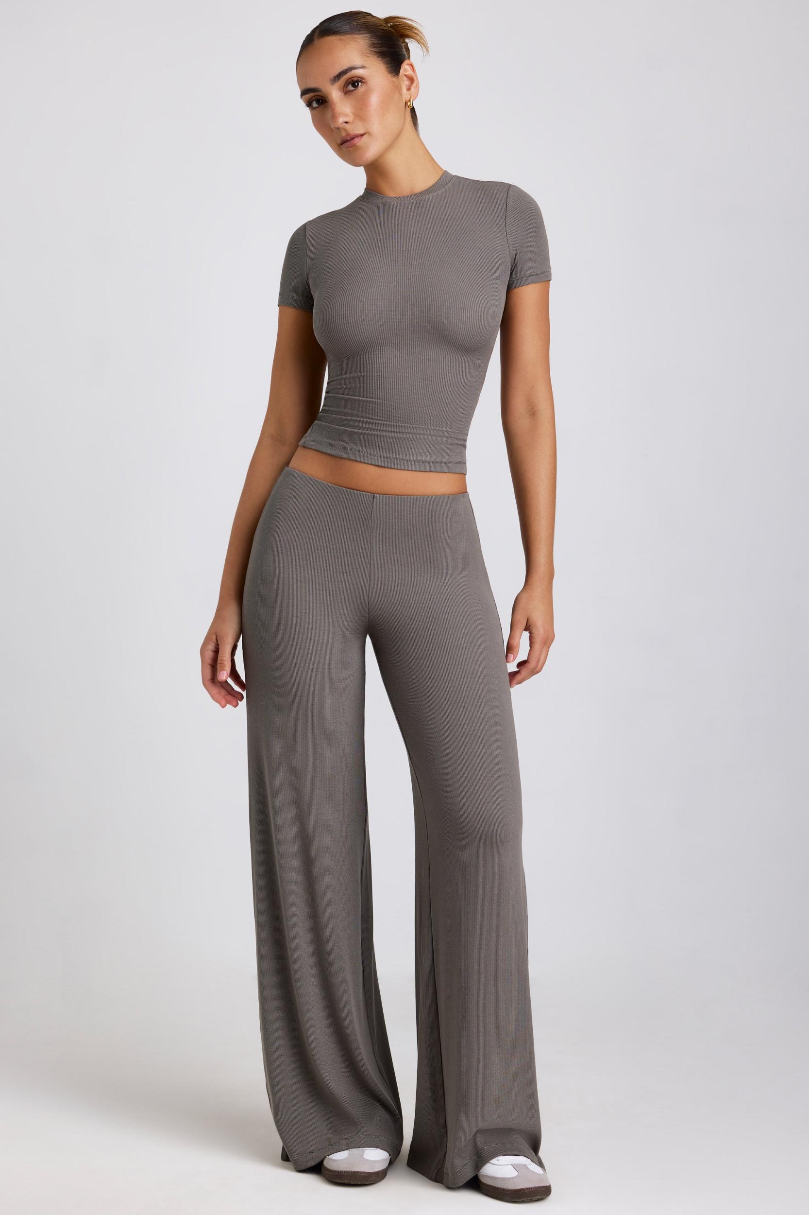 Mid Rise Wide Leg Trouser in Grey Product Image
