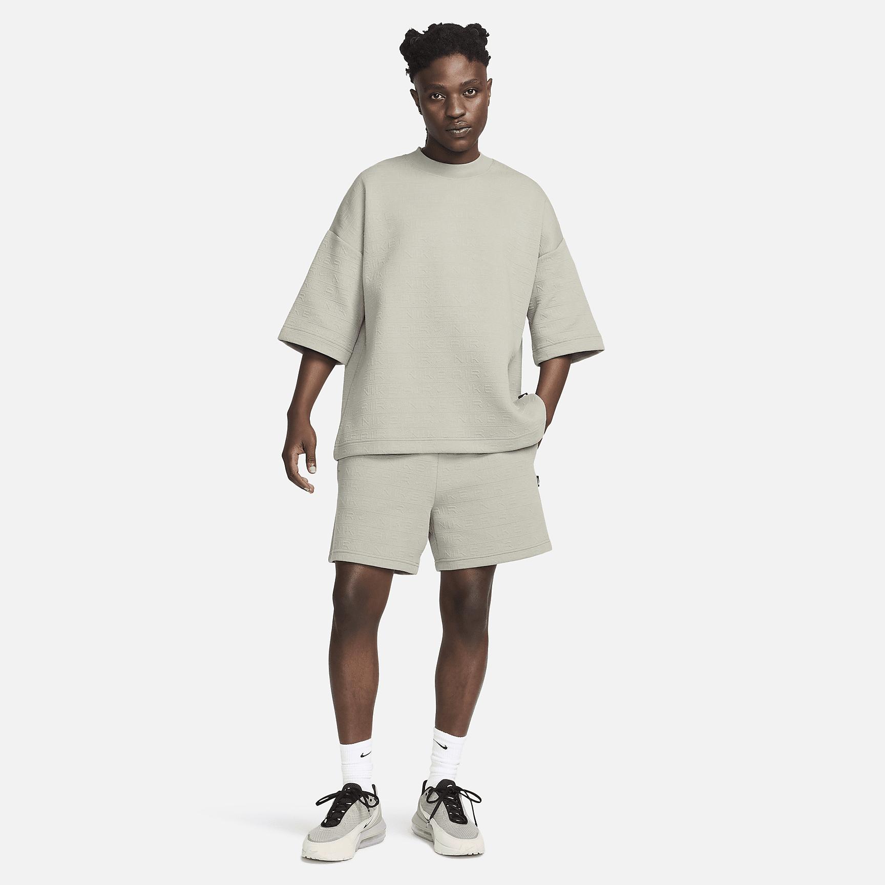 Nike Sportswear Air Men's Top Product Image