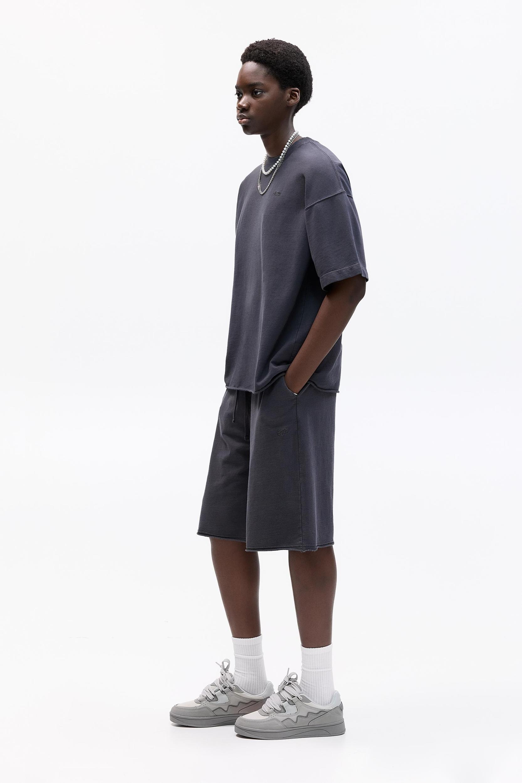 Baggy Bermuda sweat shorts Product Image