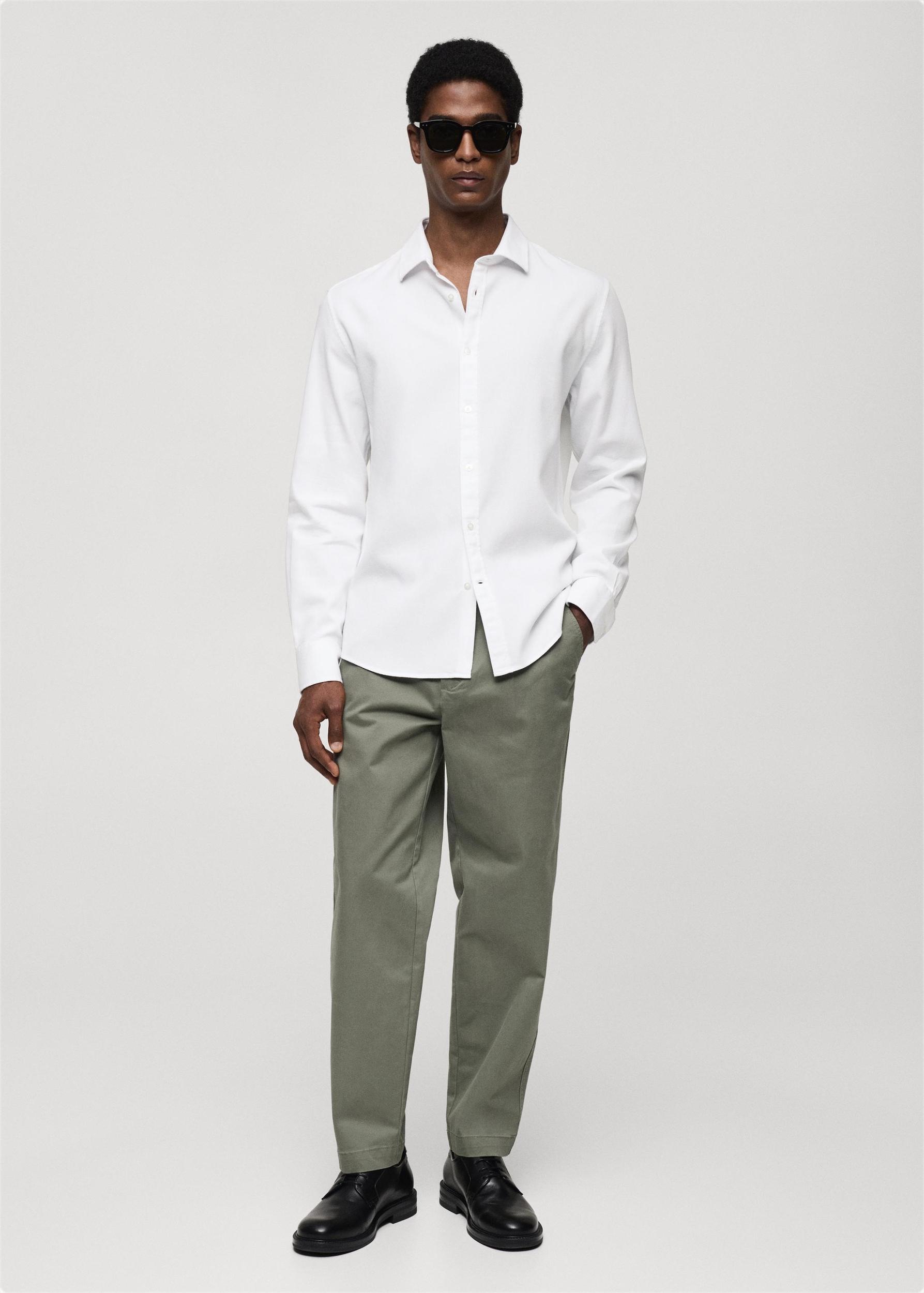 100% cotton regular-fit shirt - Men | MANGO USA Product Image