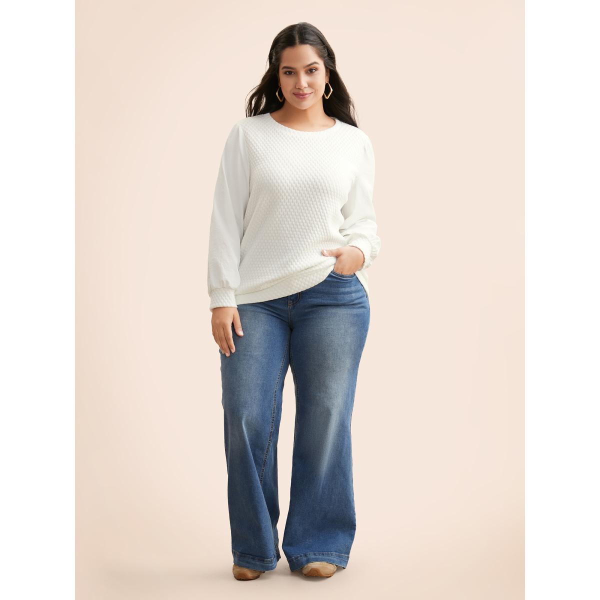 Plus Size Round Neck Texture Patchwork Sweatshirt Women Opticwhite Casual Texture Round Neck Everyday Sweatshirts BloomChic 10/M Product Image