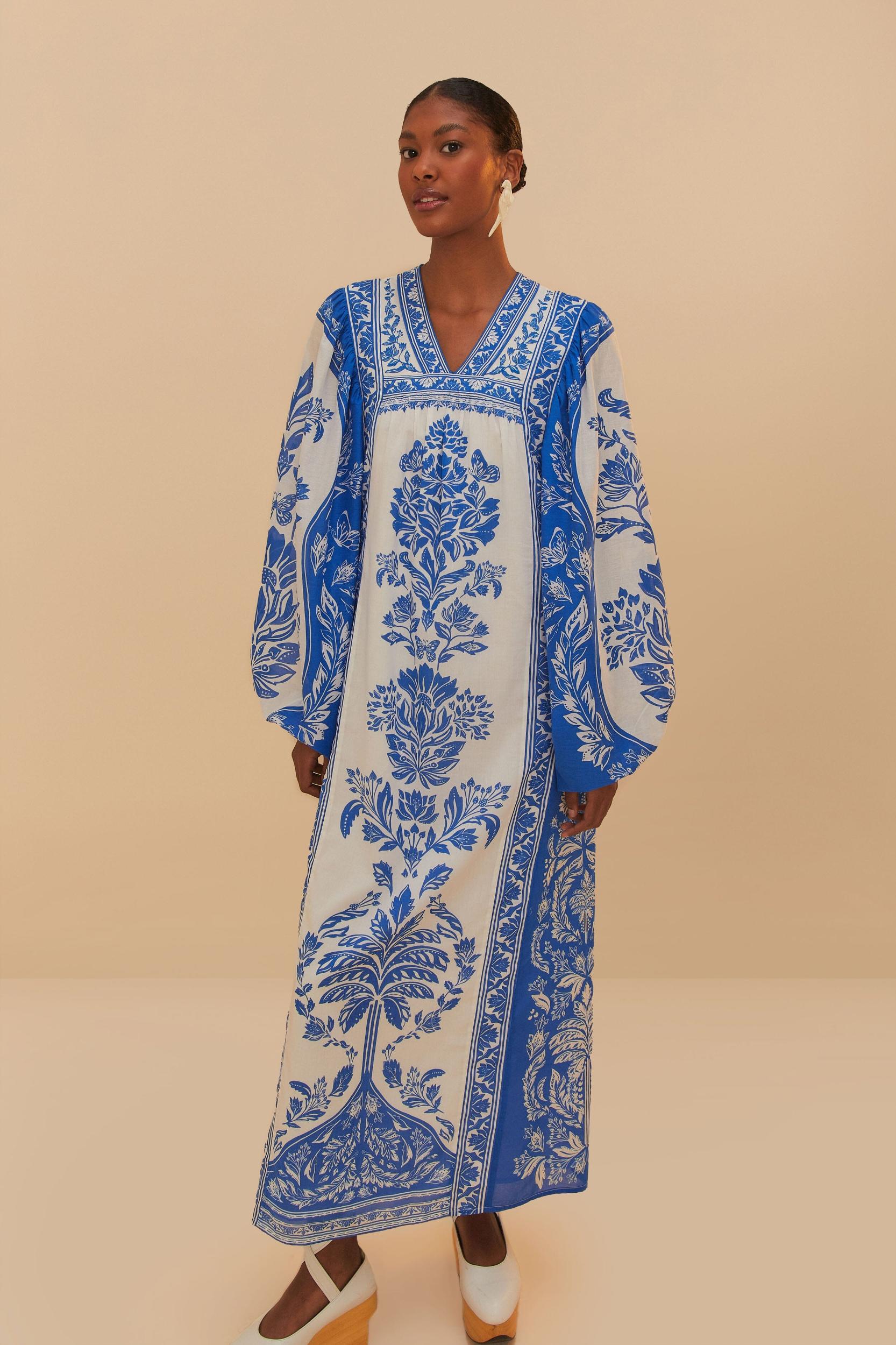 Off-White Delicate Tapestry Long Sleeve Maxi Dress Product Image