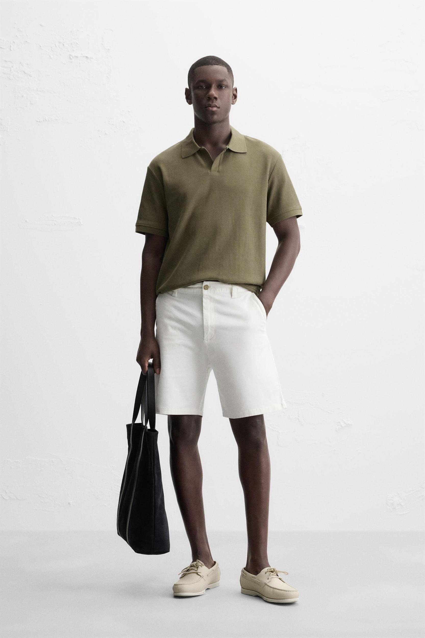 REGULAR FIT CHINO SHORTS Product Image