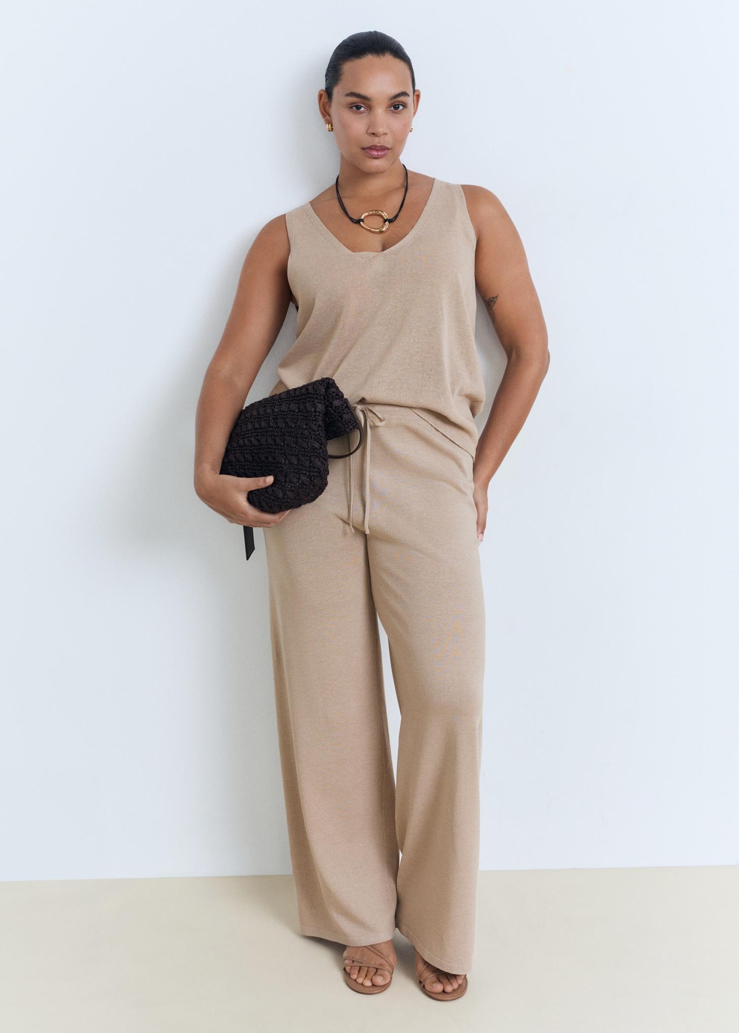 V-neck knit top - Women | MANGO USA Product Image