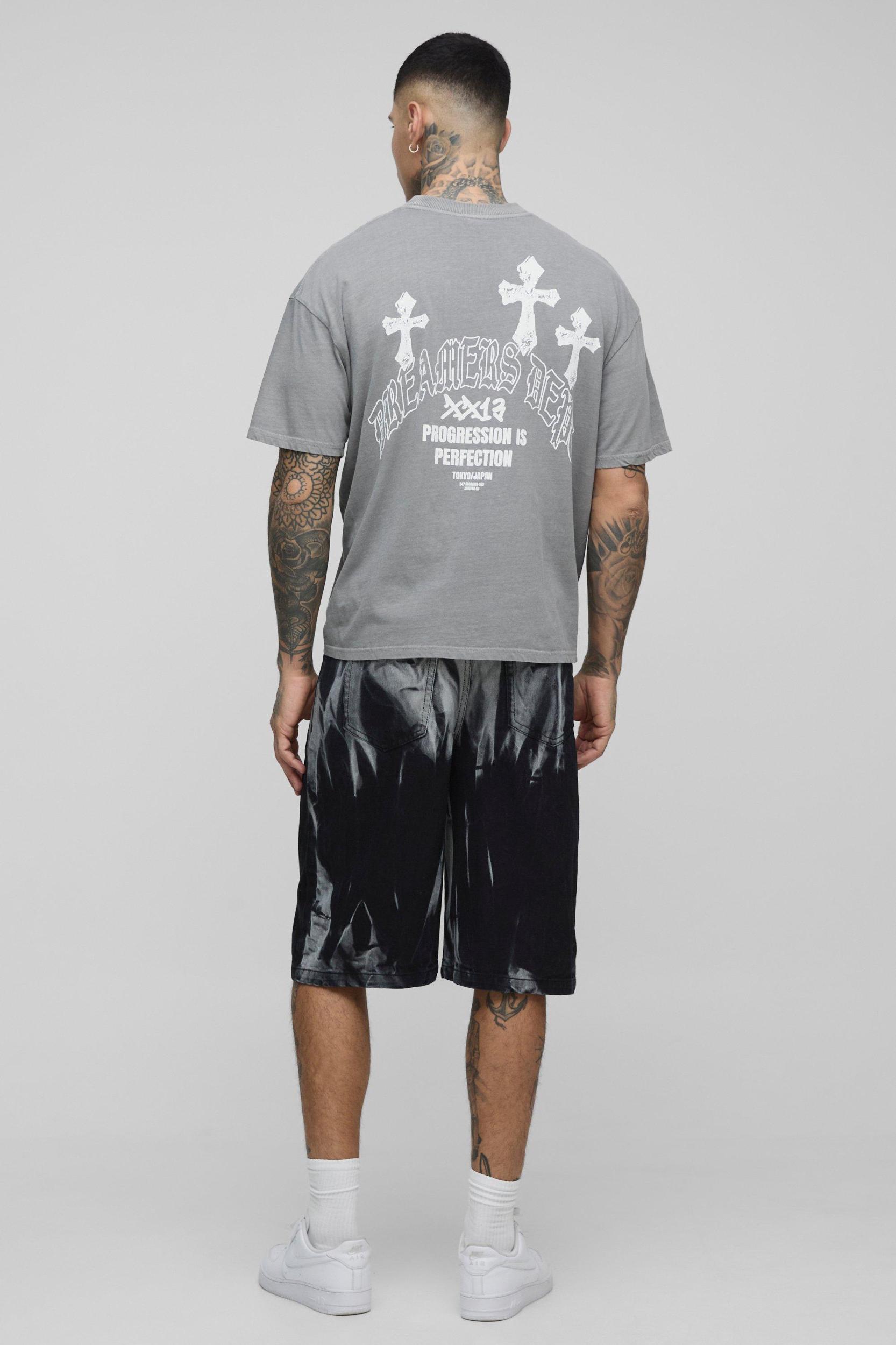 Tall Relaxed Fit Tie Dye Washed Jorts | boohooMAN USA Product Image