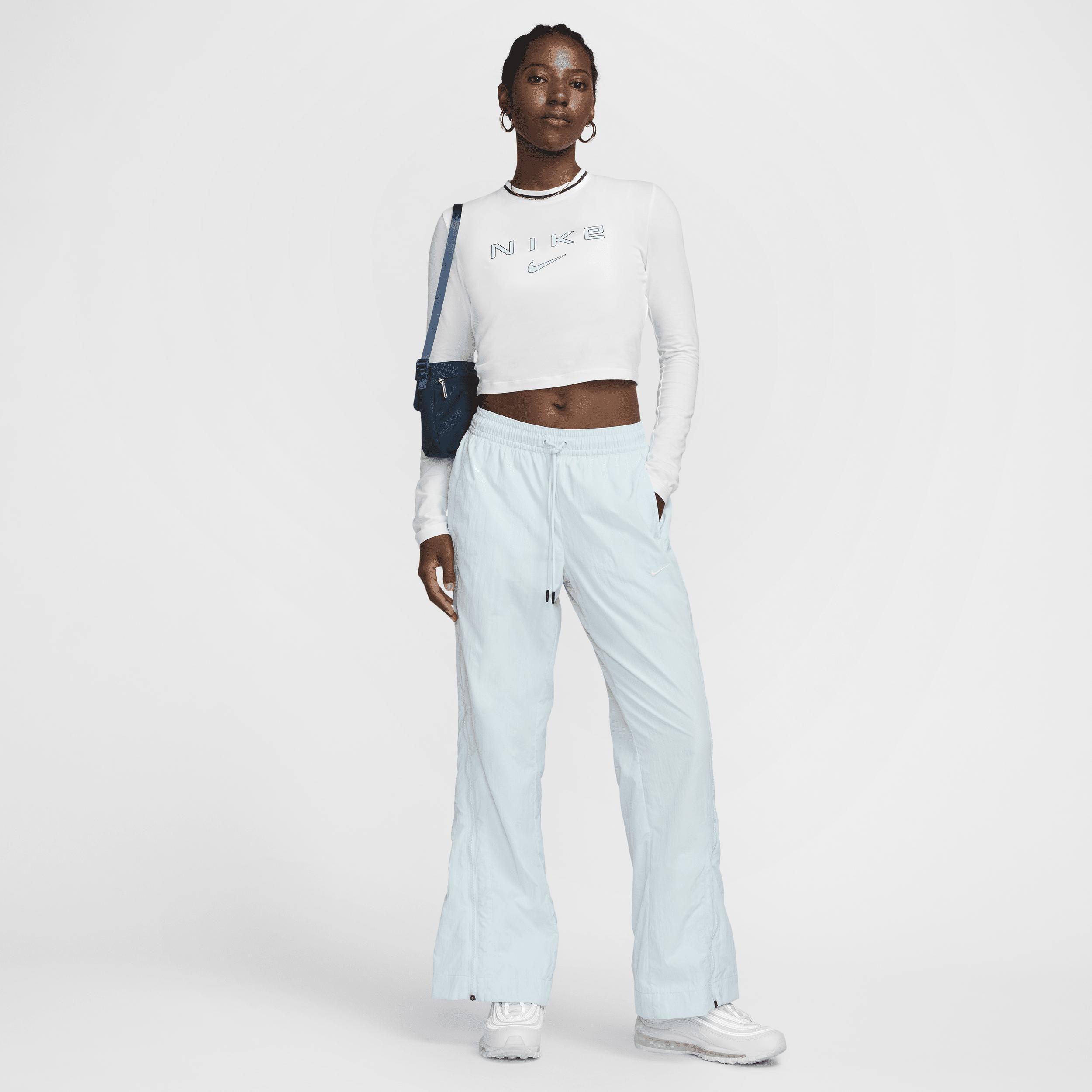 Nike Sportswear Chill Knit Women's Slim Long-Sleeve Cropped Graphic T-Shirt Product Image