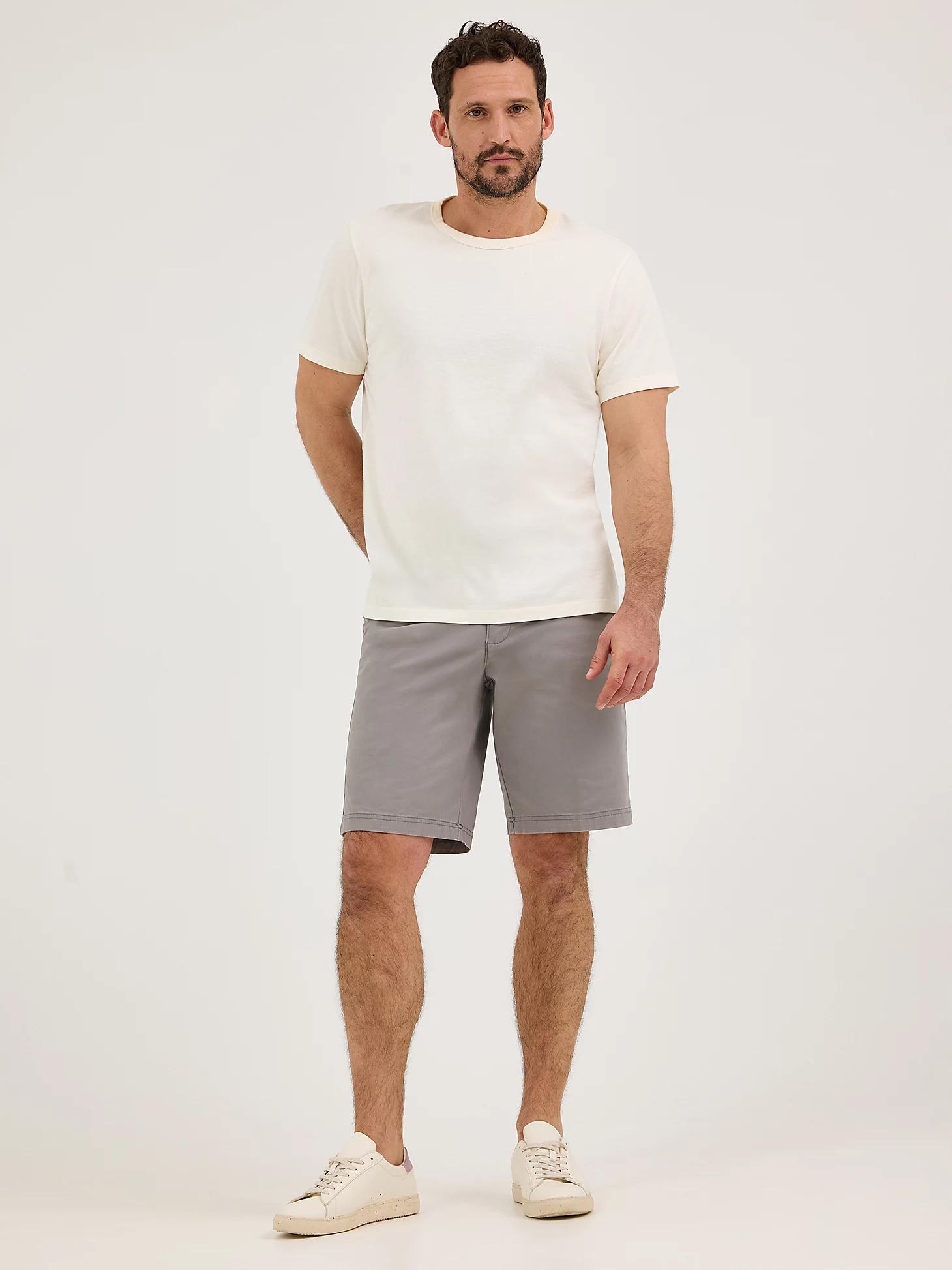 Men’s Extreme Motion Short | Khaki Cargo Shorts| Lee® Product Image