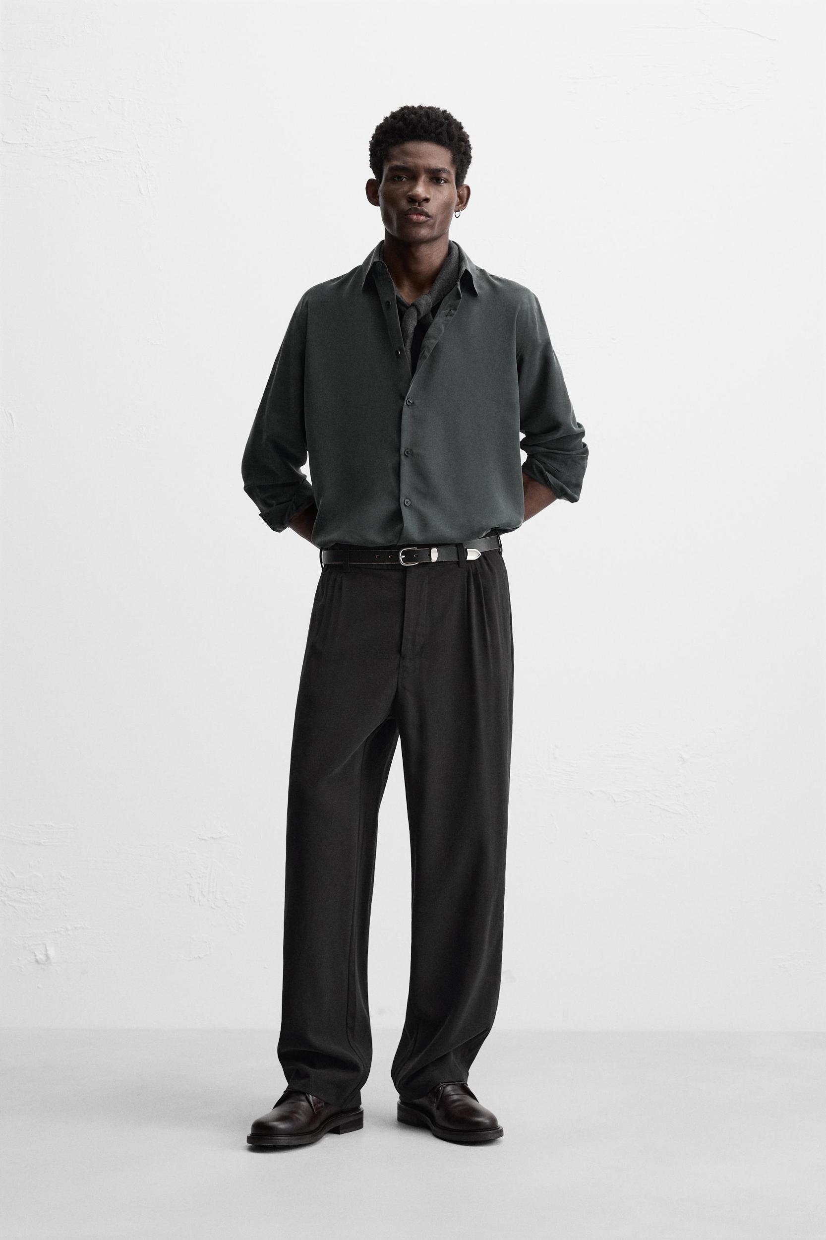 RELAXED STRAIGHT FIT PANTS Product Image