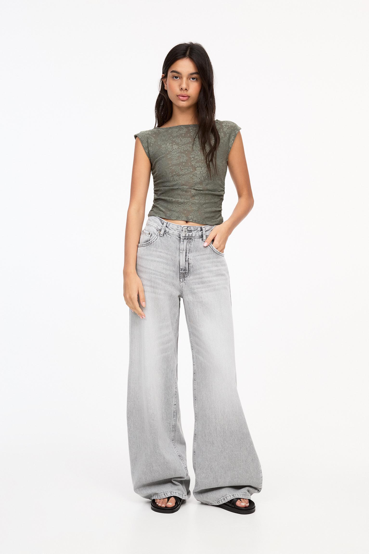 Rustic floral top Product Image