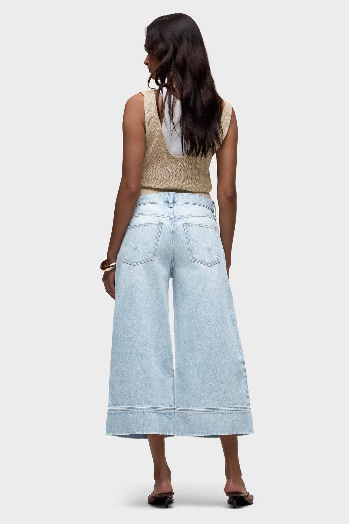 Noa Relaxed Gaucho Female Product Image