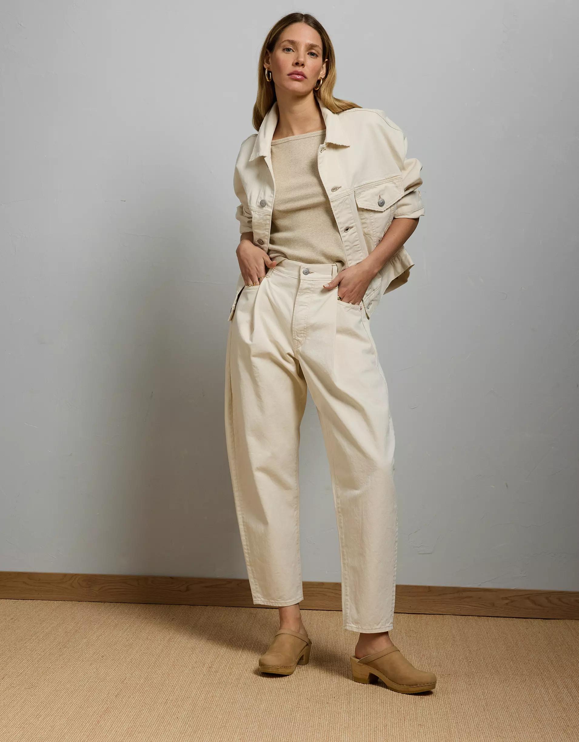 AE77 Premium Pleated Barrel Jean Product Image