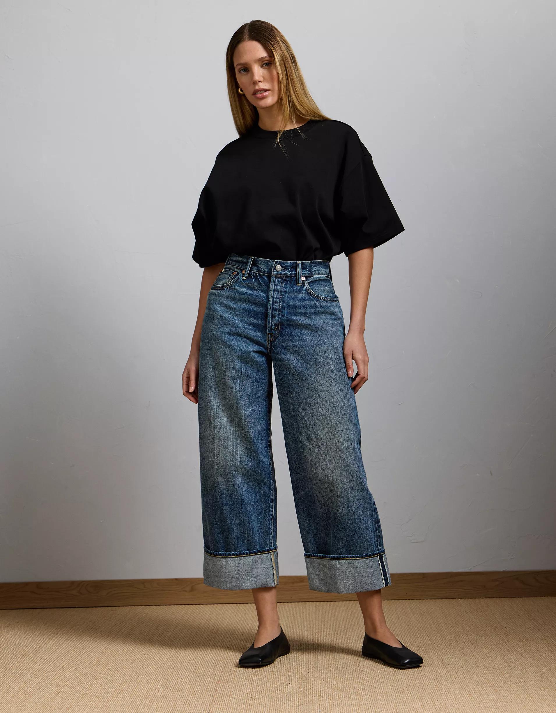 AE77 Premium Wide Crop Cuff Jean Product Image