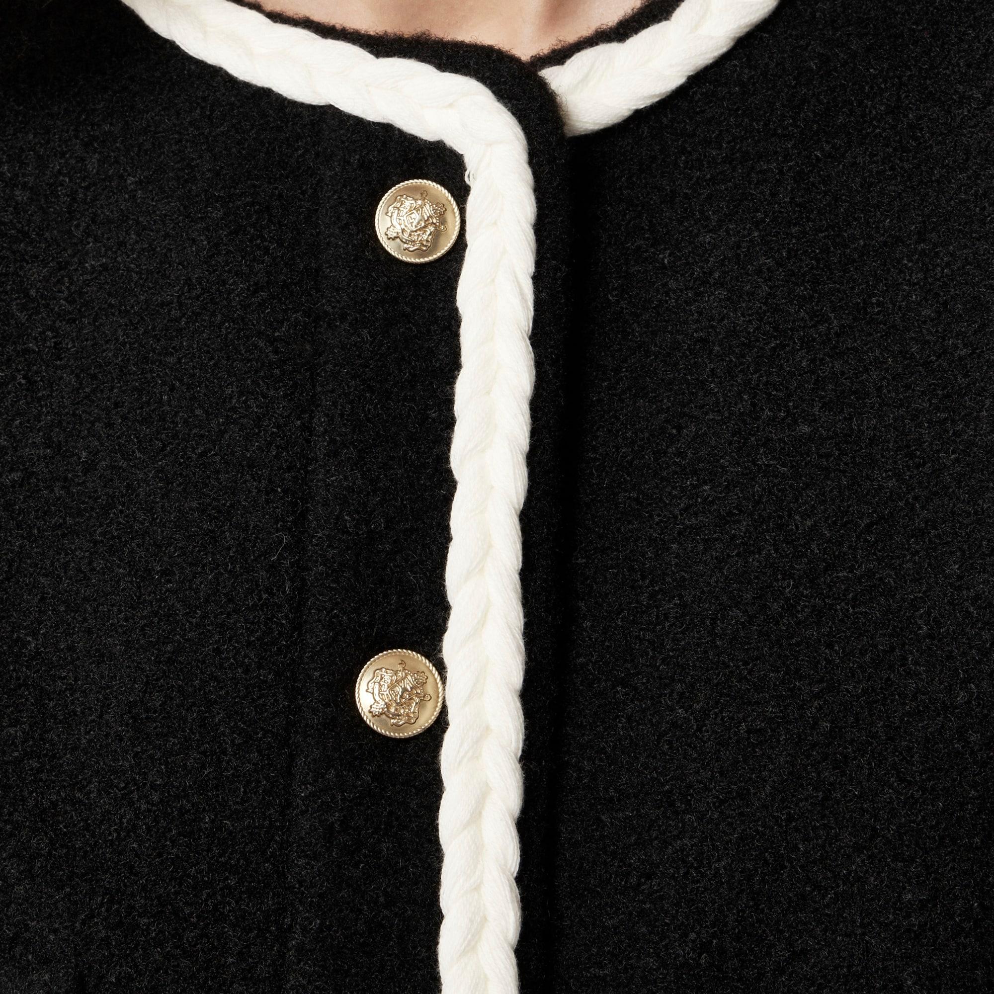 Cropped bouclé yarn lady jacket Product Image