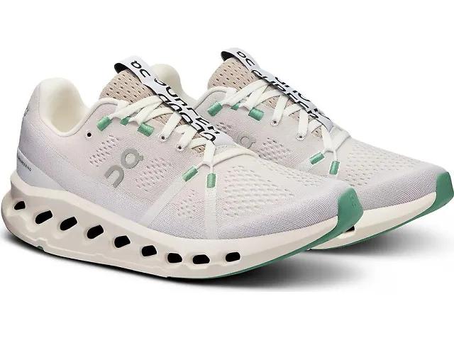 Women's | On Cloudsurfer Product Image