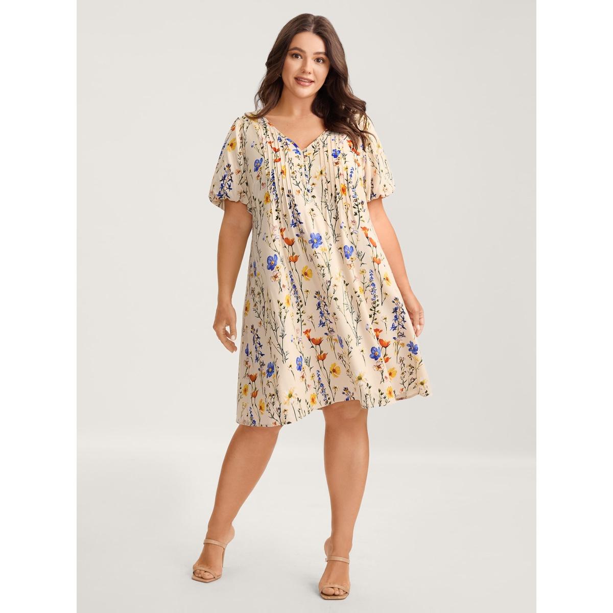 Plus Size Florals Everywhere Toothpick Pleat Midi Dress Champagne Women Timeless V-neck Short sleeve Curvy BloomChic 12/L Product Image