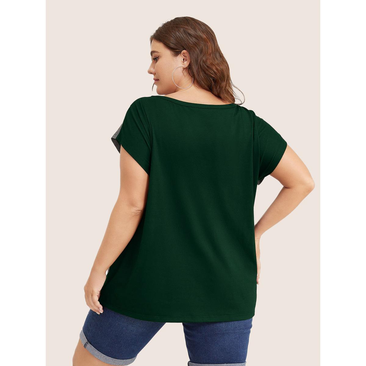 Plus Size Color Block Contrast Binding Batwing Sleeve T-shirt DarkGreen Women Casual Contrast Colorblock Round Neck Everyday T-shirts BloomChic 18-20/2X Product Image