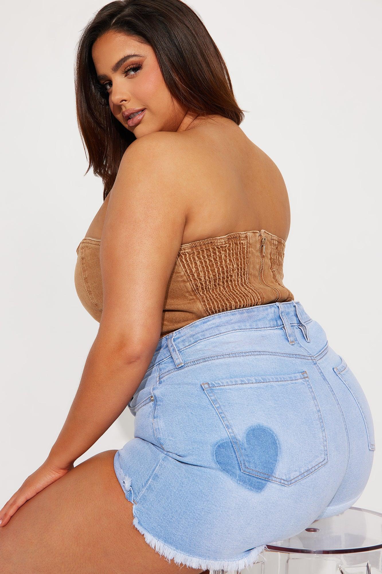 Love To See It Stretch Denim Shorts - Light Wash Product Image