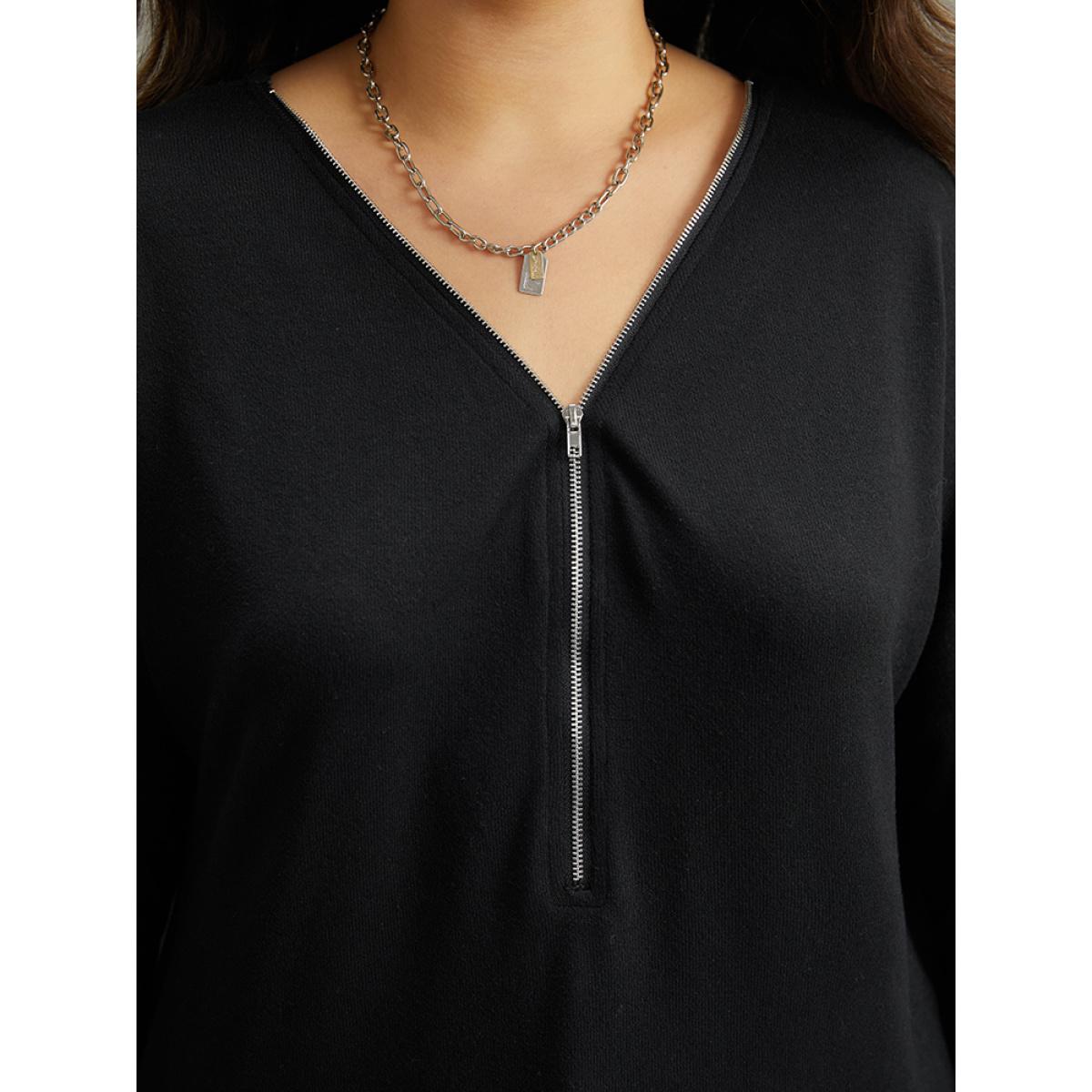 Plus Size Solid Zipper Detail Patchwork T-shirt Black Women Casual Plain Plain V-neck Dailywear T-shirts BloomChic 22-24/3X Product Image