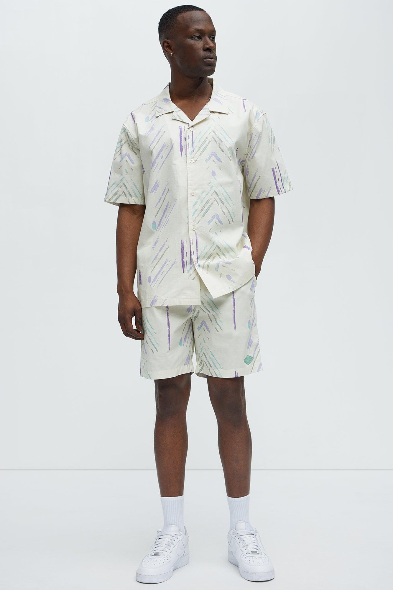 Strokes Poplin Relaxed Shorts - Cream Product Image