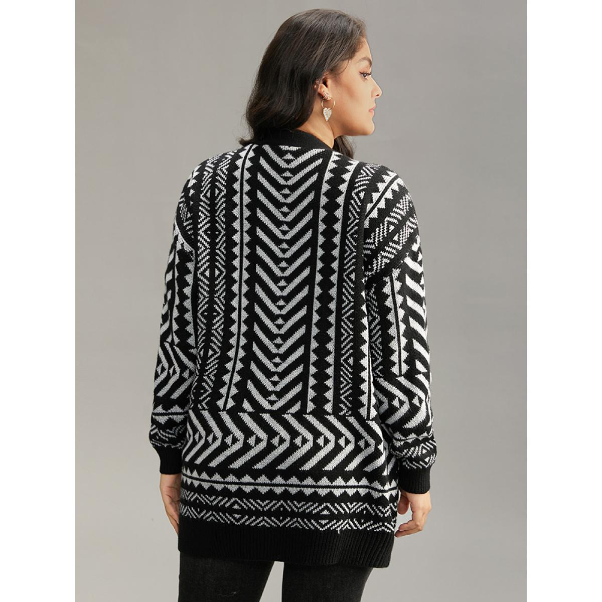 Plus Size Bandana Print Open Front Loose Cardigan Black Women Casual Loose Long Sleeve Dailywear Cardigans BloomChic 26/4X Product Image