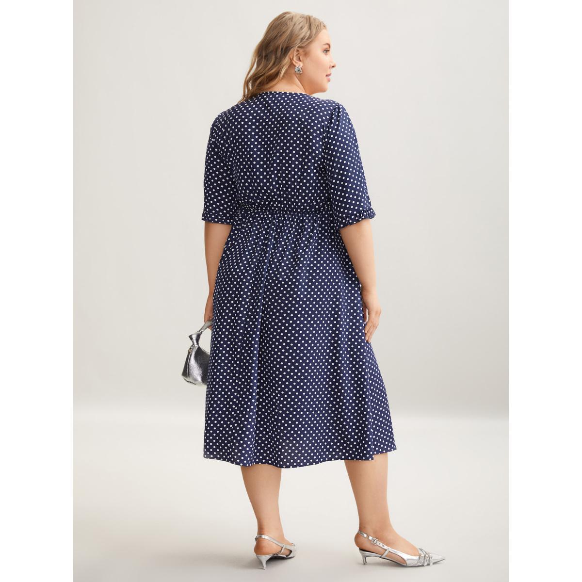 Plus Size Polka Dot Print Slit Sleeve Pockets Midi Dress Midnight Women At the Office Cut-Out Flat collar with V-notch Short sleeve Curvy BloomChic 26/4X Product Image