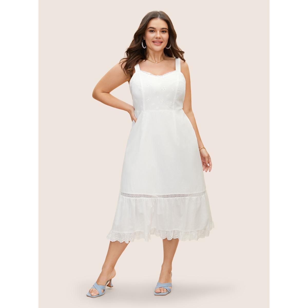 Plus Size Broderie Anglaise Patchwork Lace Trim Cami Dress Opticwhite Women Elegant Woven ribbon&lace trim Heart neckline Sleeveless Curvy BloomChic 10/M Product Image