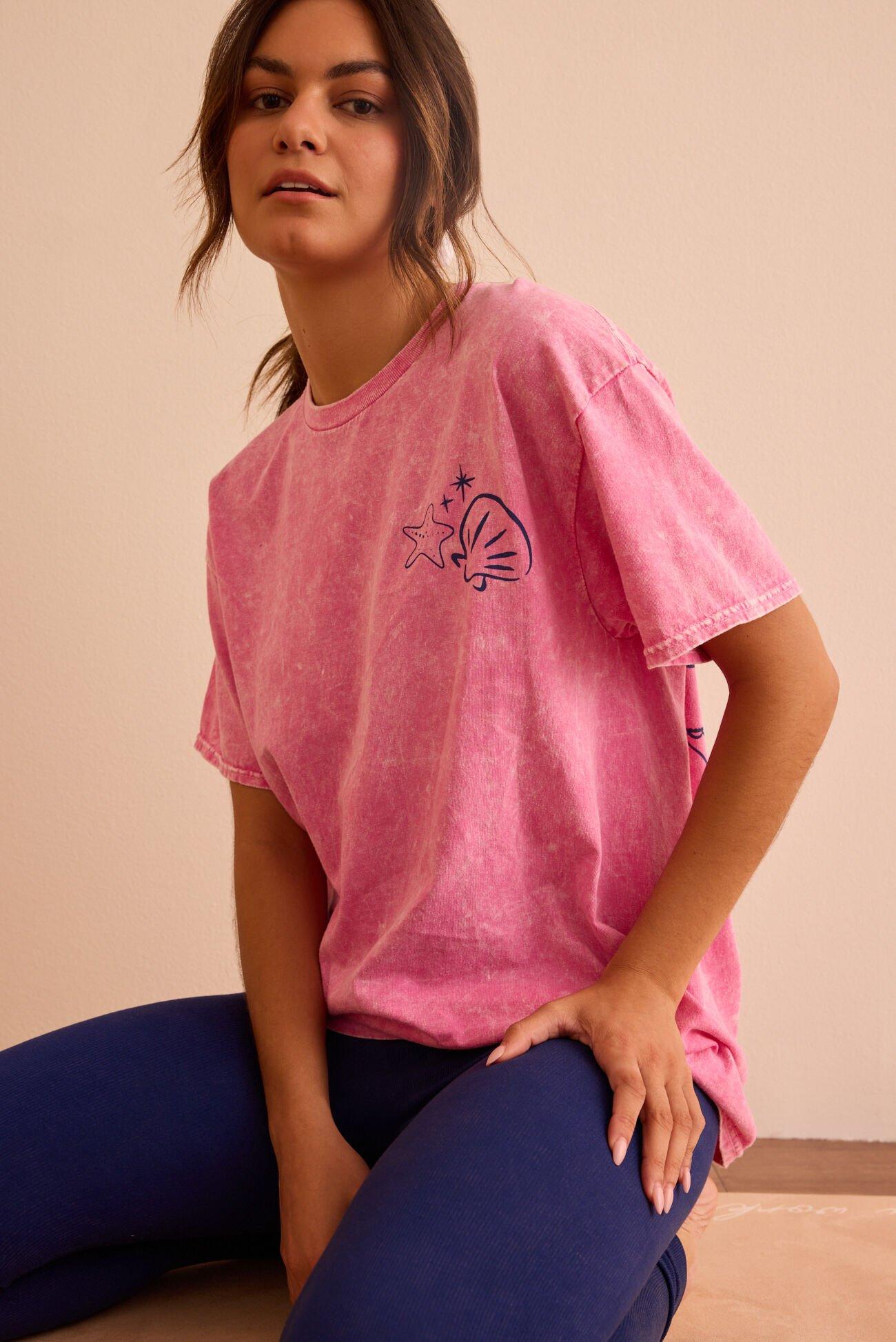 Meet Me At The Beach Graphic Tee Product Image