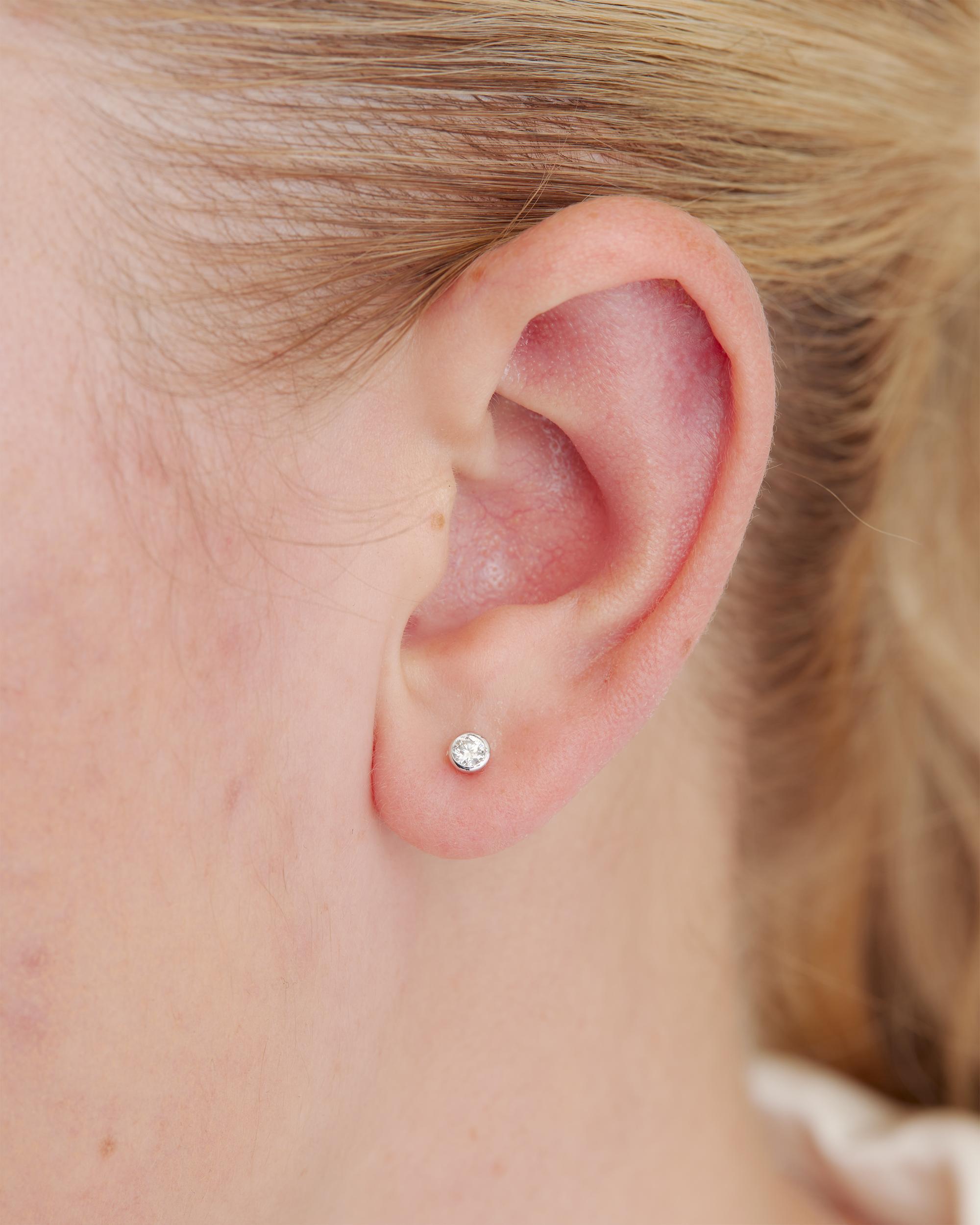 Quince | Women's 14K Gold Natural Diamond Bezel Studs Product Image