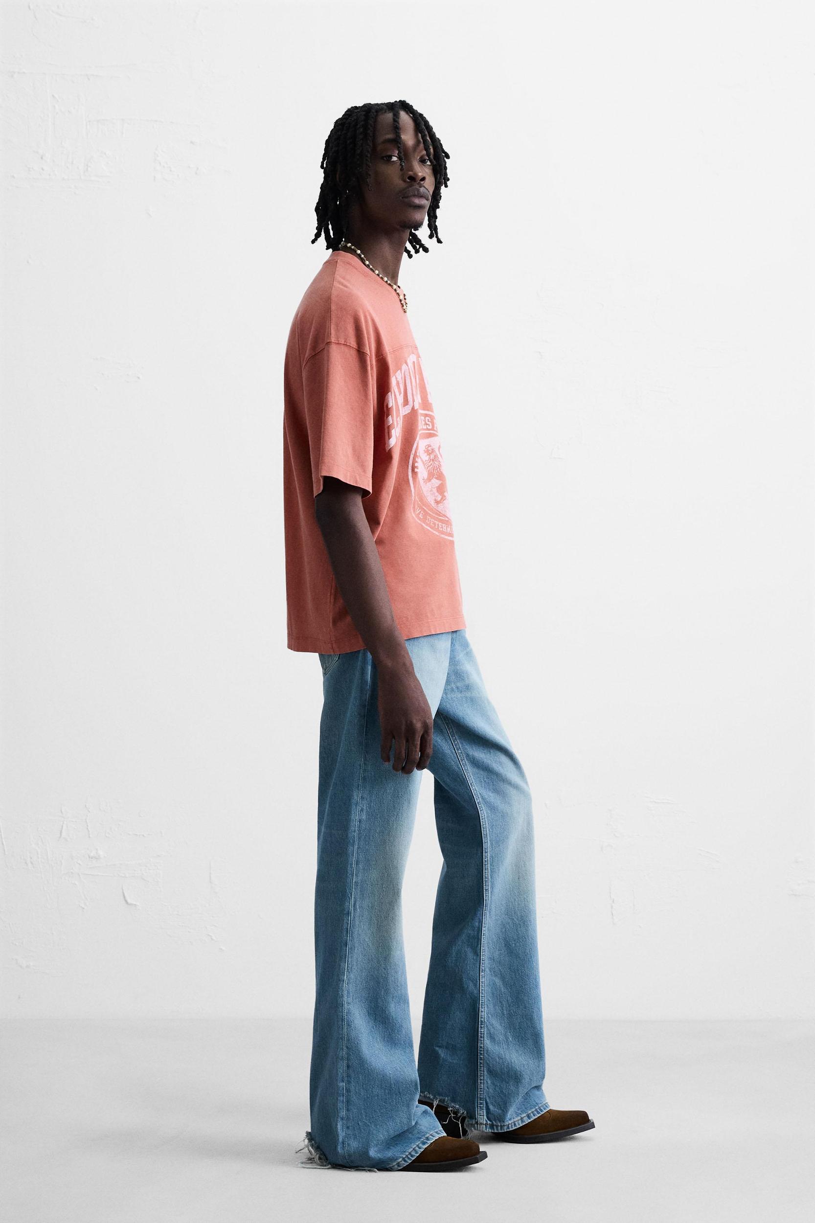 VARSITY PRINT T-SHIRT Product Image