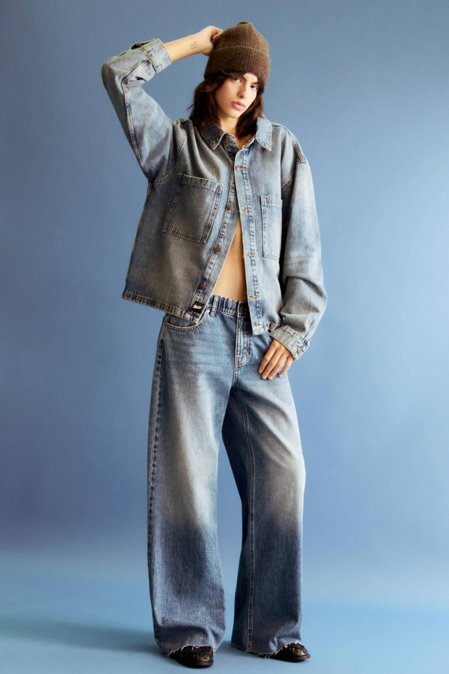 Wide leg baggy jeans with elastic waistband Product Image