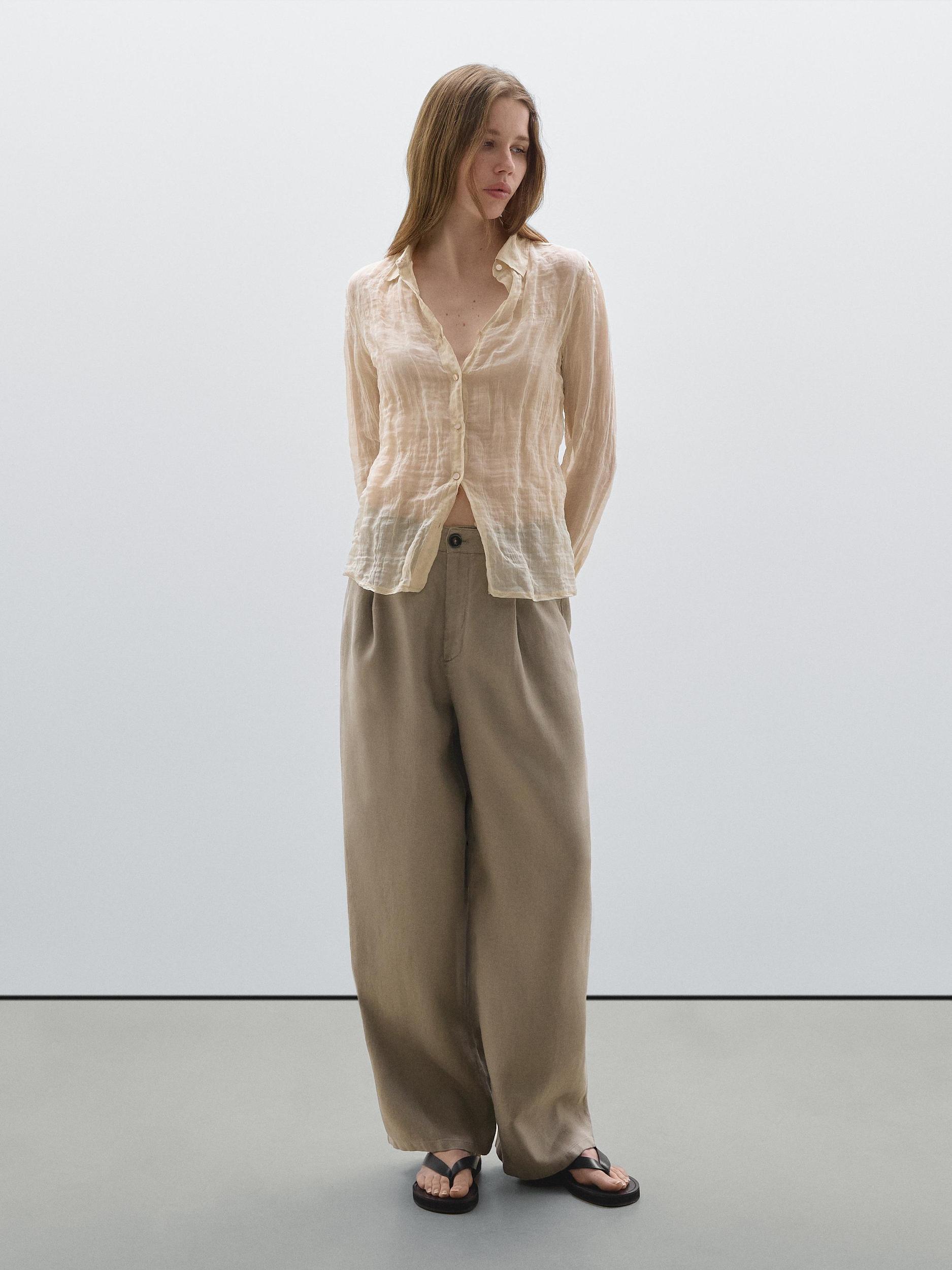 100% linen wide-leg mid-rise trousers Product Image