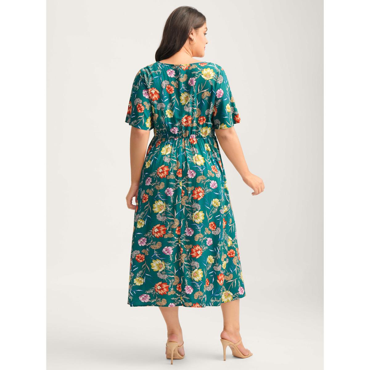 Plus Size Floral Print Stretchy-Waist Split Midi Dress DarkGreen Women Overlap Collar Short sleeve Curvy BloomChic 26/4X Product Image
