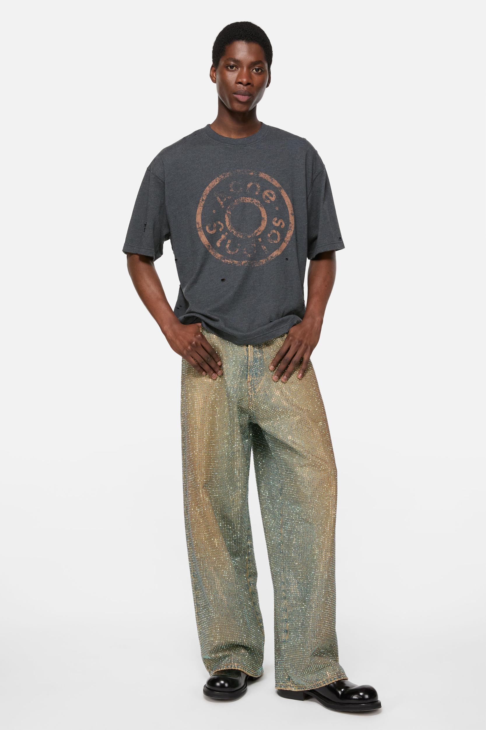 Logo t-shirt - Relaxed fit Product Image