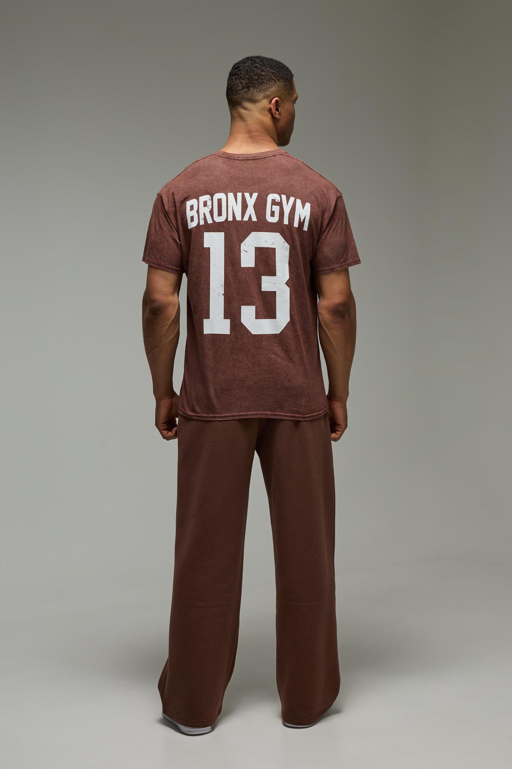 Man Active Bronx Workout Oversized Washed T-shirt | boohooMAN USA Product Image