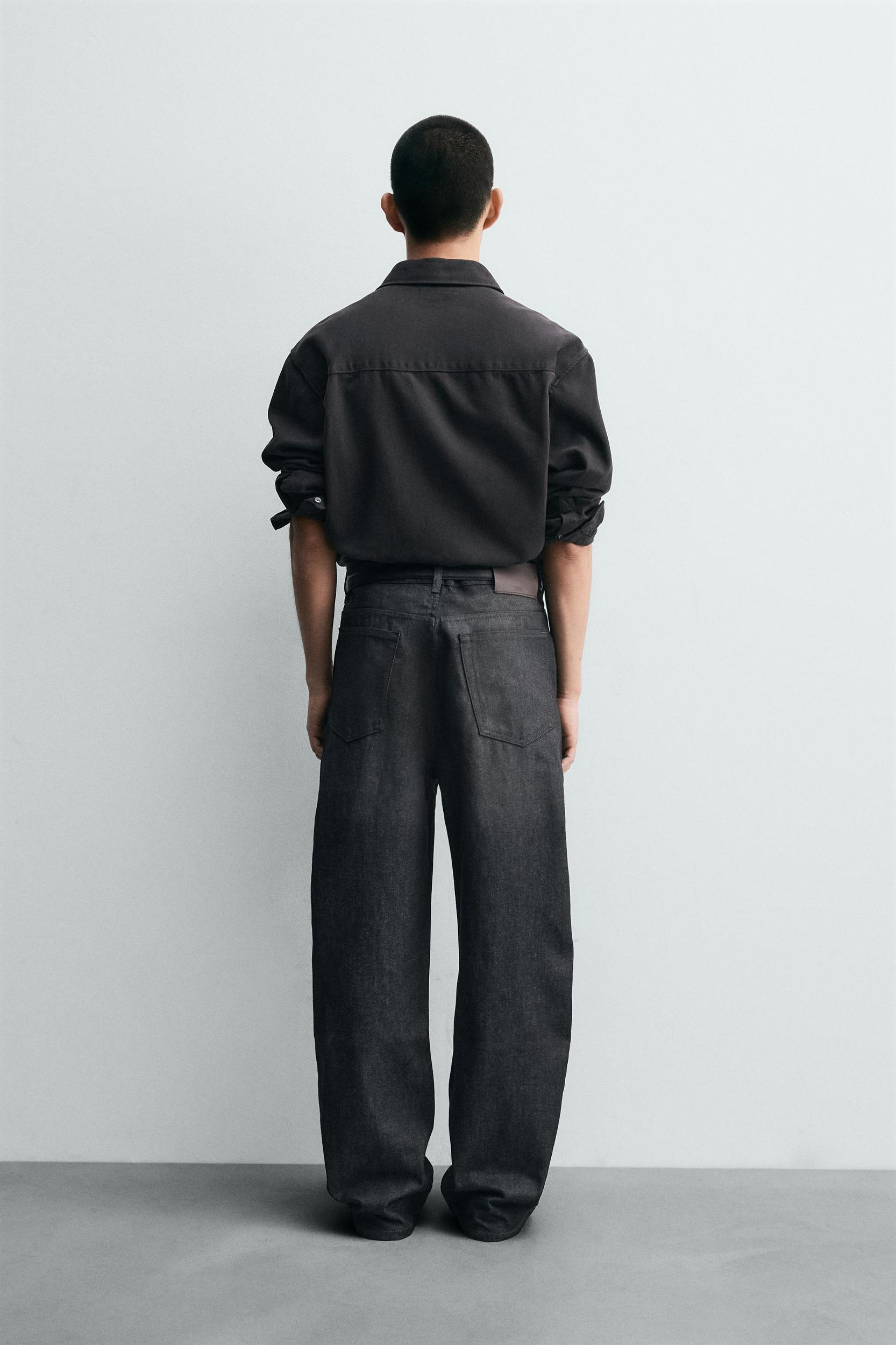 LOOSE FLARE FIT JEANS Product Image