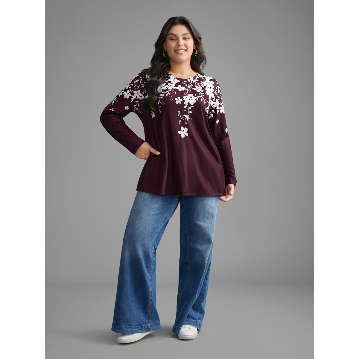 Plus Size Round Neck Boho Print T-Shirt Eggplant Women Casual Contrast Natural Flowers Round Neck Everyday T-shirts BloomChic 26/4X Product Image