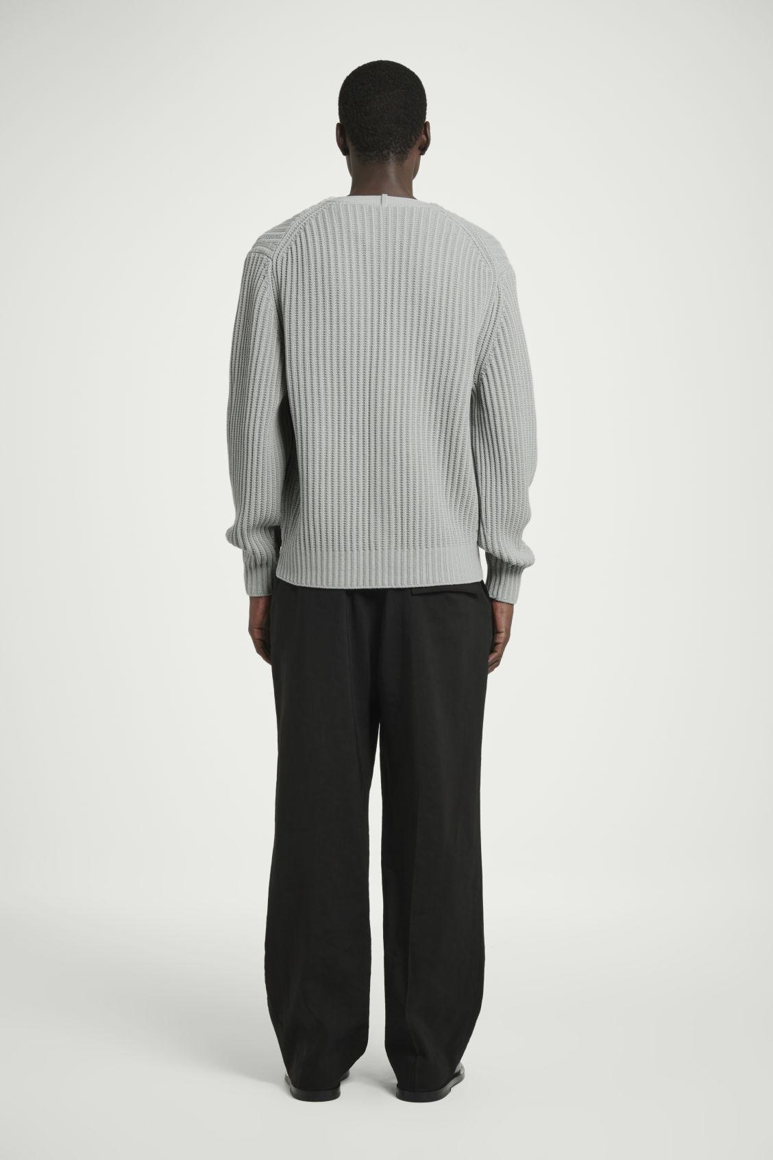 CHUNKY V-NECK SILK-COTTON CARDIGAN Product Image